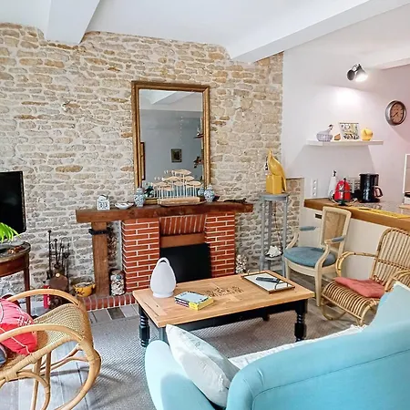 別荘 Charmante Villa En Pierre A 600M De La Plage - Fr-1-746-20 *