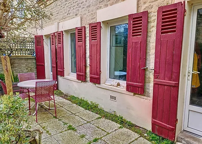 Charmante Villa En Pierre A 600M De La Plage - Fr-1-746-20 別荘